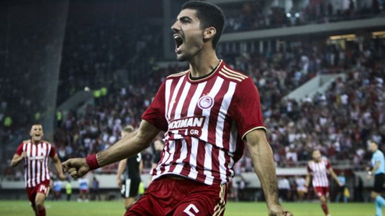 Αρέσει ο Μπουχαλάκης…   