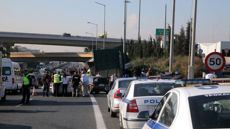 Καραμπόλα με επτά οχήματα στη Θεσσαλονίκη