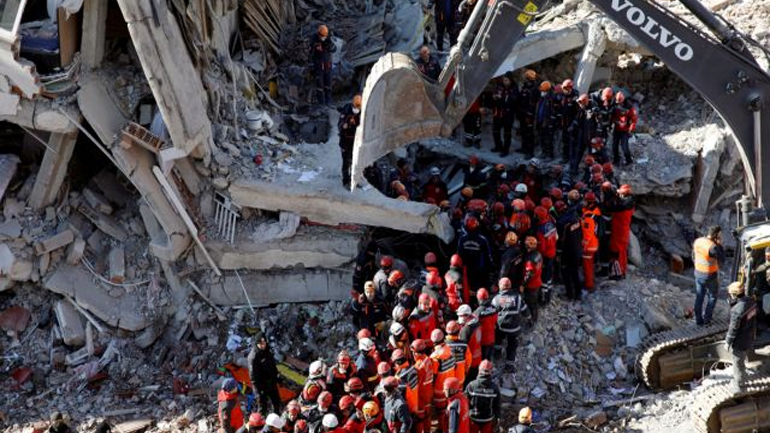 Τούρκος σεισμολόγος: «Περιμένω κι άλλους σεισμούς στην Τουρκία, την Ελλάδα και τα Βαλκάνια»