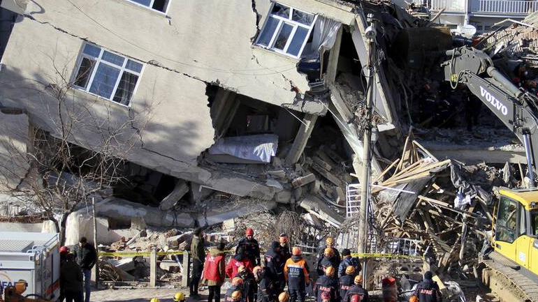 Έρευνα στην Τουρκία για τους «προβοκάτορες του σεισμού»