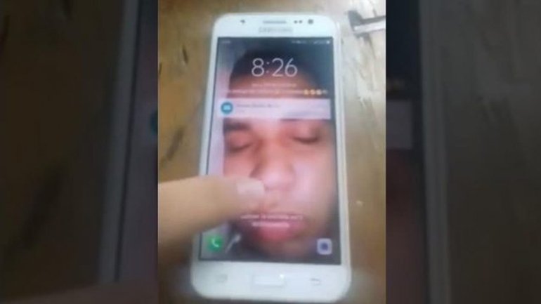 Η πιο αστεία ταπετσαρία σε smartphone