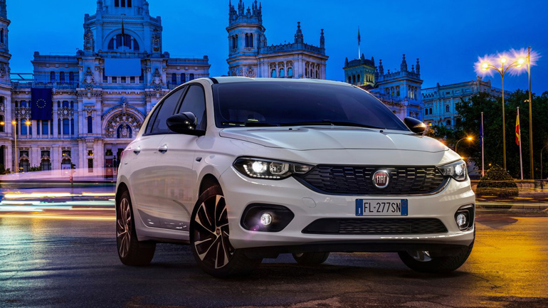 Νέες εκδόσεις και τιμή από 12.990 ευρώ για το Fiat Tipo