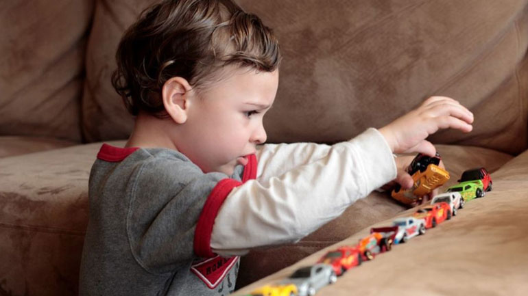 Πρώιμα σημάδια αυτισμού