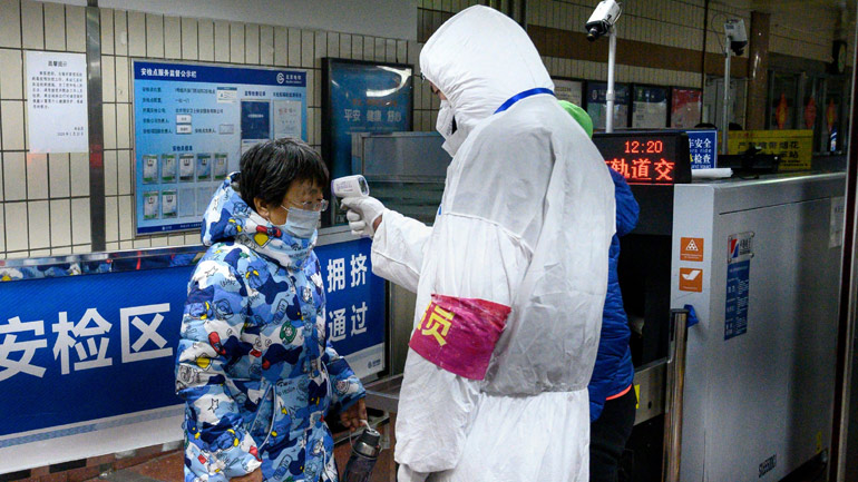 Κίνα: Αυξάνονται θύματα και κρούσματα από τον νέο κοροναϊό
