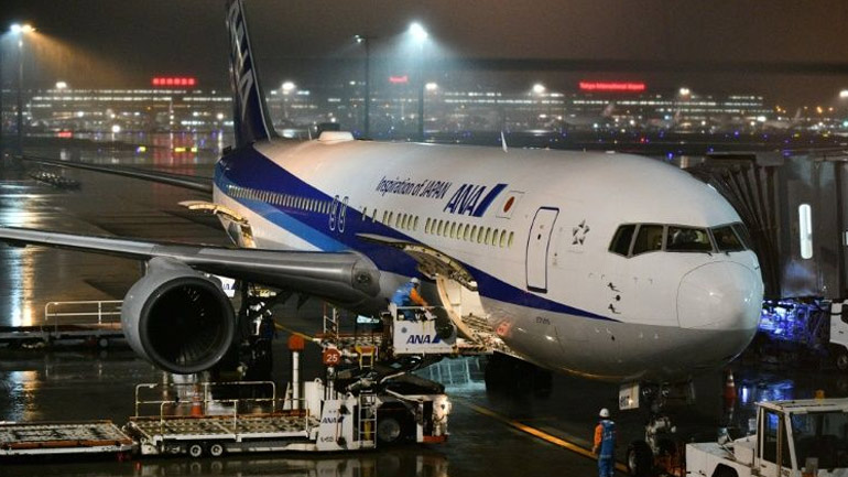 Κοροναϊός: Προσγειώθηκε στο Τόκιο αεροσκάφος με 206 Ιάπωνες, κατοίκους της Ουχάν