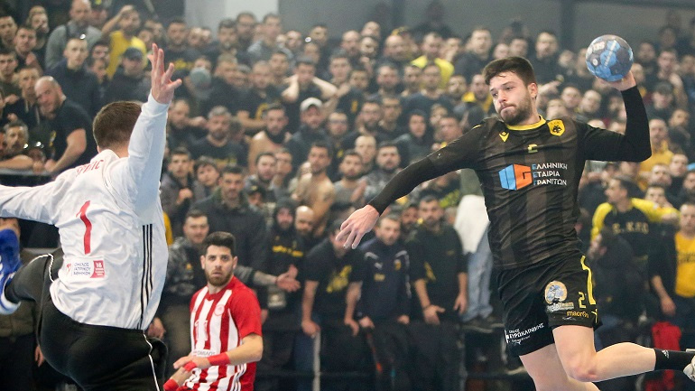 Χάντμπολ: Στον τελικό του Κυπέλλου η ΑΕΚ με μεγάλη νίκη 26-18 επί του Ολυμπιακού