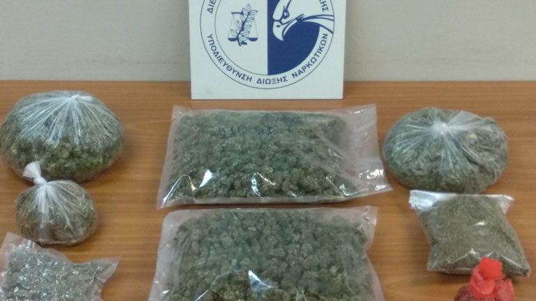 Συνελήφθη 63χρονος για καλλιέργεια δενδρυλλίων κάνναβης σε υπόγειο χώρο στο Ίλιον