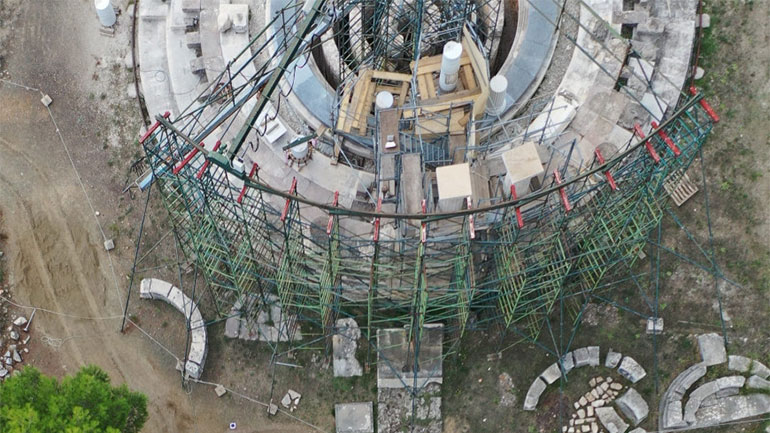 Η ανακάλυψη οικοδομήματος κάτω από τη Θόλο στο Ασκληπιείο Επιδαύρου ρίχνει νέο φως στο ιερό του Ασκληπιού