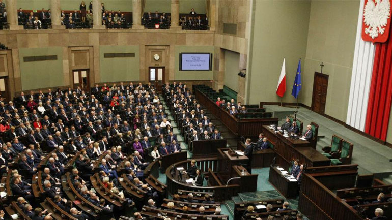 Πολωνία: Μεγαλώνει η σύγχυση για τις μεταρρυθμίσεις στη Δικαιοσύνη