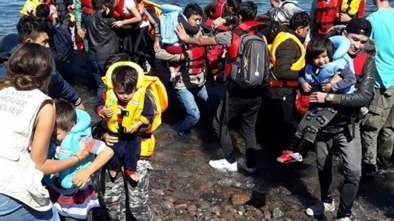 Προσφυγικό: Ολοκληρώθηκε ο διαγωνισμός για το πλωτό φράγμα – Στα 500.000 ευρώ το κόστος