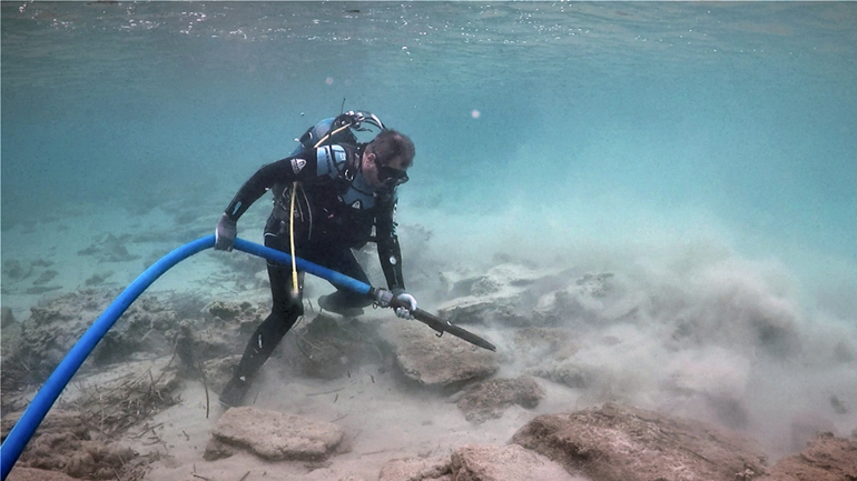 Εντυπωσιακές εικόνες: Υποβρύχια έρευνα στον Αρχαίο Ολούντα και το λιμάνι Ιεράπετρας στην Κρήτη
