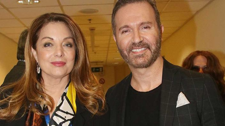 Άντζελα Γκερέκου: Κομψή εμφάνιση στο Μεγάρο Μουσικής Αθηνών