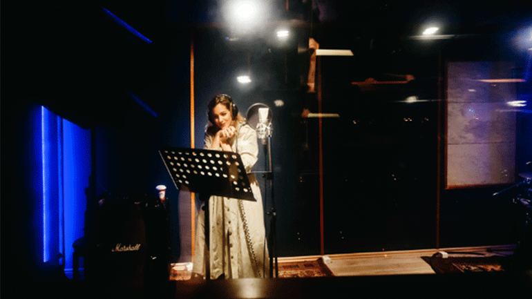 Η Νατάσσα Μποφίλιου τραγουδάει για «Παιδιά από αστέρια»