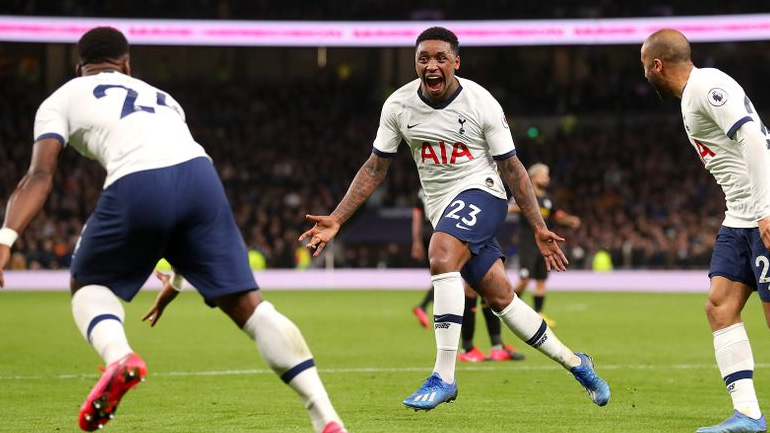 Νικήτρια στο ντέρμπι η Τότεναμ, 2-0 την Μάντσεστερ Σίτι