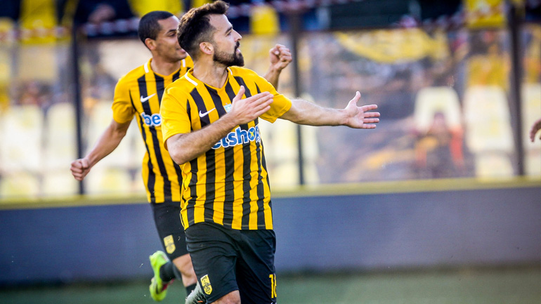 Εύκολα ο Άρης, 2-0 τον Πανιώνιο