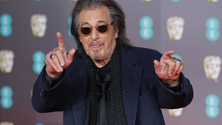 BAFTA 2020: Ο Αλ Πατσίνο σκόνταψε και έπεσε στο κόκκινο χαλί