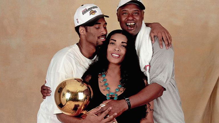 Kobe Bryant: Oι πρώτες φωτογραφίες της μητέρας του μετά τον θάνατό του