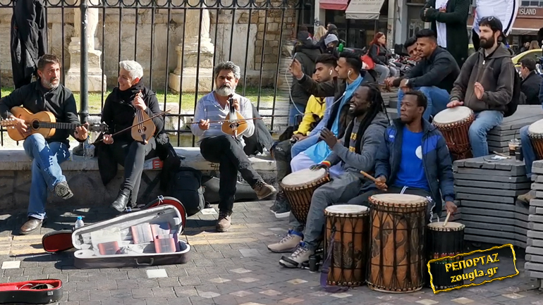 Ελληνικά και αφρικανικά ακούσματα στην πλατεία Μοναστηρακίου