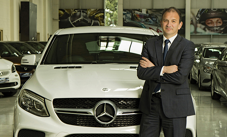 O Νικόλας Πρέζας