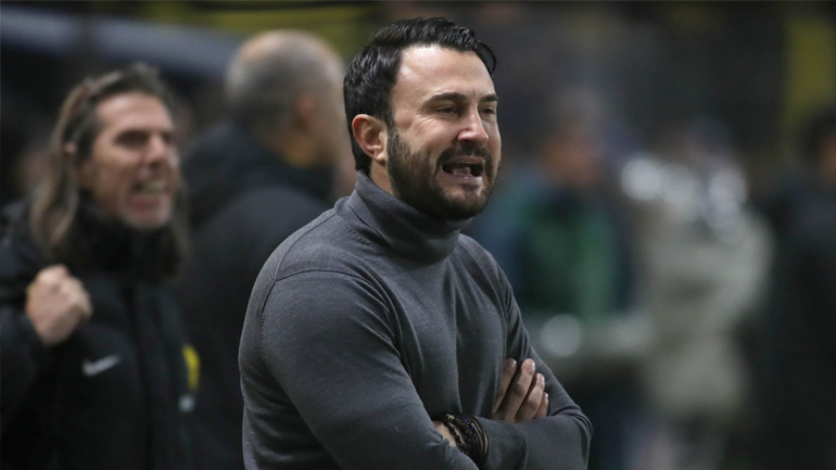 Άρης: Συναντήθηκε με Γραμμένο και Φούσεκ ο Καρυπίδης για το ban από τη FIFA