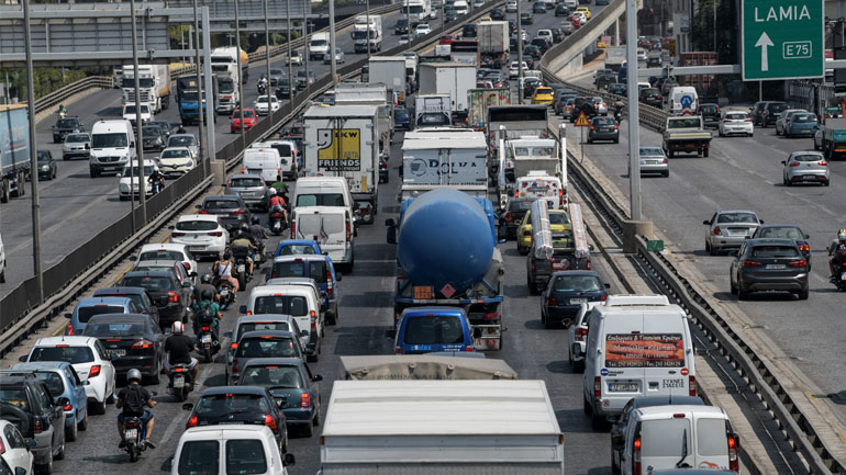 Τροχαίο με τραυματία στον Κηφισό-Αυξημένη κίνηση