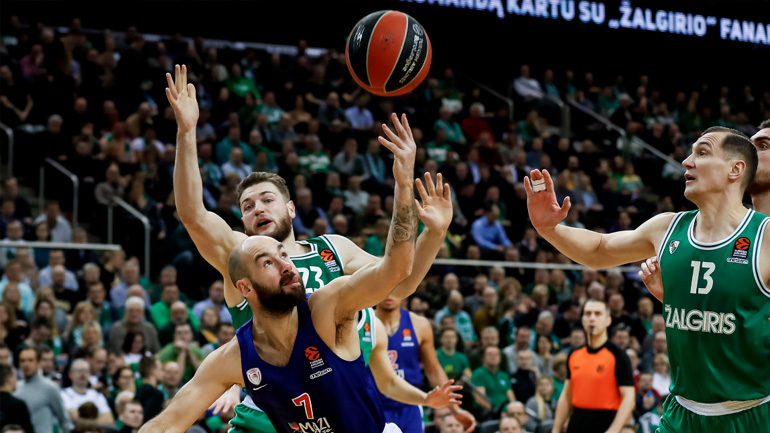 Συντριβή στη Λιθουανία για τον Ολυμπιακό με 94-69 από τη Ζαλγκίρις