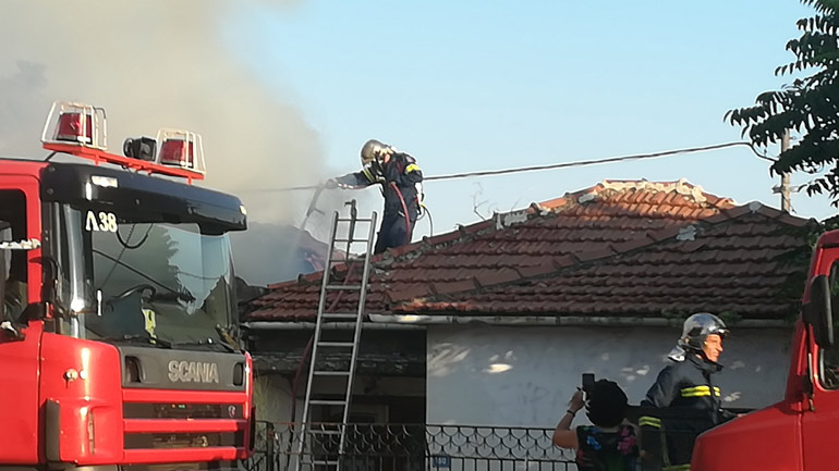 Σούλι: Η πυροσβεστική εντόπισε 65χρονο νεκρό μέσα στο φλεγόμενο σπίτι του