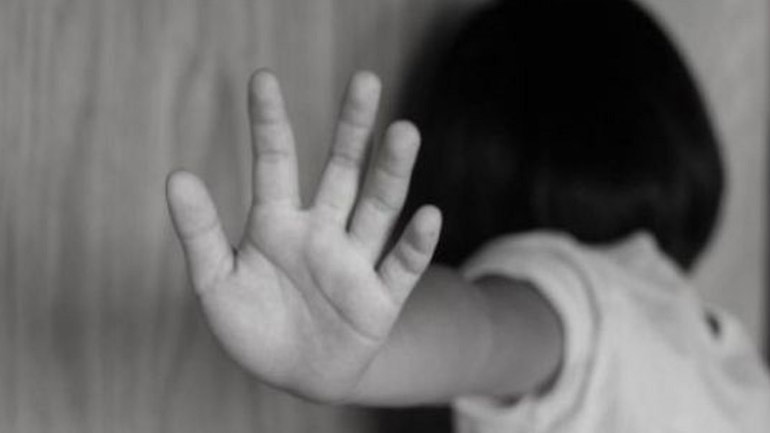 Απόπειρα βιασμού 10χρονου κοριτσιού στο hot spot της Θήβας-Συνελήφθη ο δράστης