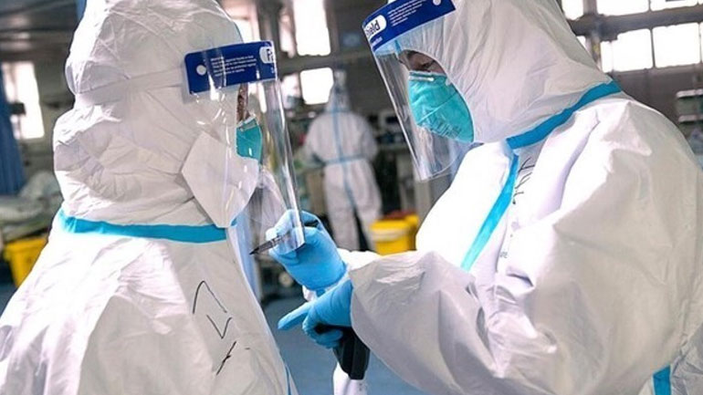 Κίνα: Τουλάχιστον 6,8 δισ. δολάρια διατέθηκαν για την παροχή ιατρικών υπηρεσιών και την αγορά εξοπλισμού