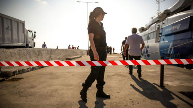 Συλλήψεις μεταναστών με πλαστά έγγραφα στην Πάτρα