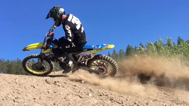 Ο Παναγιώτης Κουζής υπογράφει με την Bigballsmx Suzuki για το 2020!