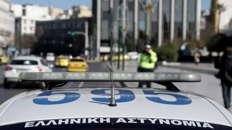 Συνελήφθησαν δύο άτομα για αρπαγές, ληστείες και βιασμούς σε βάρος εκδιδομένων γυναικών