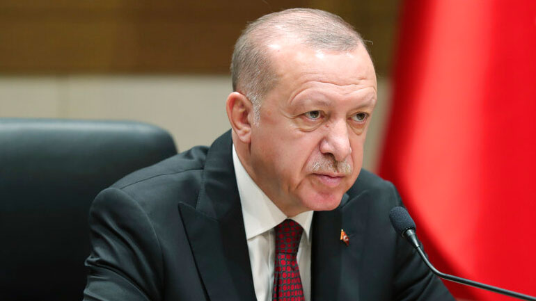 Ερντογάν: Να αποσυρθούν οι συριακές δυνάμεις από τις περιοχές γύρω από τις τουρκικές θέσεις