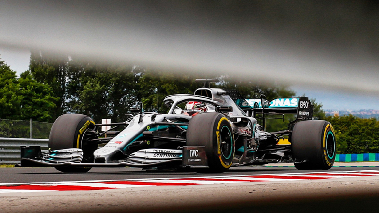 Δεν φεύγει από την F1 η Mercedes Δεν φεύγει από την F1 η Mercedes