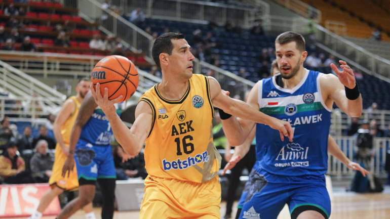 Πατέρας για τέταρτη φορά ο Νίκος Ζήσης