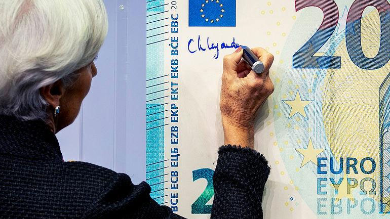 Αισιόδοξη για το ελληνικό χρέος η πρόεδρος της ΕΚΤ, Κρ. Λαγκάρντ