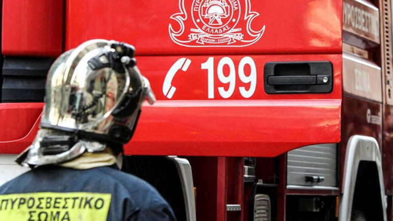 Πυρκαγιά και σε μονοκατοικία στον Υμηττό