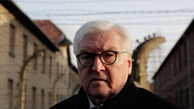 Σταϊνμάιερ: Οι Γερμανοί βουλευτές πρέπει να αντιληφθούν την ιδιαίτερη ευθύνη τους για τη Δημοκρατία