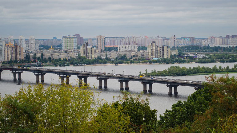 Ουκρανία: Ο ΟΑΣΕ καταγγέλλει νομοσχέδιο που προβλέπει φυλάκιση για παραπληροφόρηση