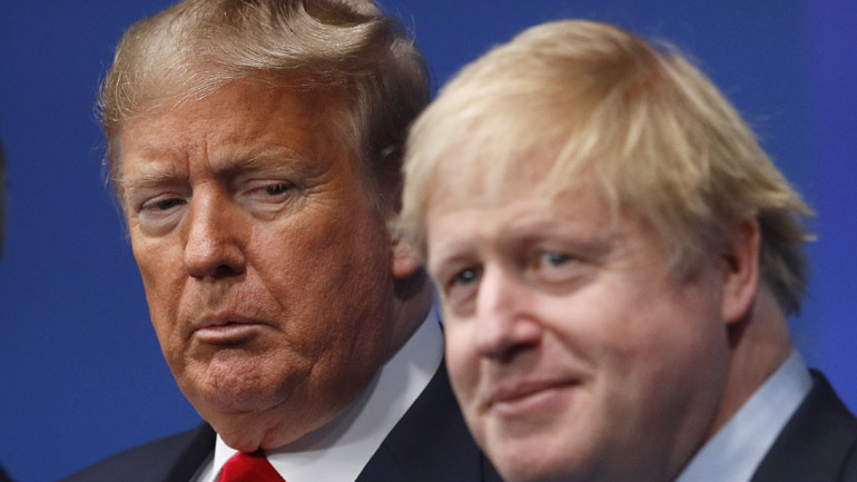 FT: Ο Τραμπ έπαθε «αποπληξία» με τον Τζόνσον μετά την απόφαση για τη Huawei