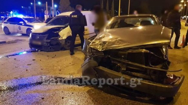 Μία τραυματίας σε τροχαίο στη Λαμία