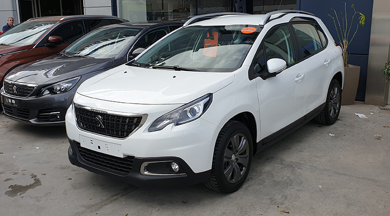 Peugeot 2008 του 2019 με 22.350 χλμ. κινητήρα βενζίνης 1.2 με 110 ίππους με αυτόματο κιβώτιο είναι διαθέσιμο, από 21.000 στα 16.500 ευρώ