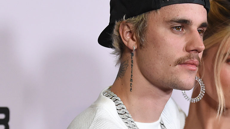 Ο Τζάστιν Μπίμπερ κατέρριψε ρεκόρ με 50 εκατομμύρια συνδρομητές στο YouTube