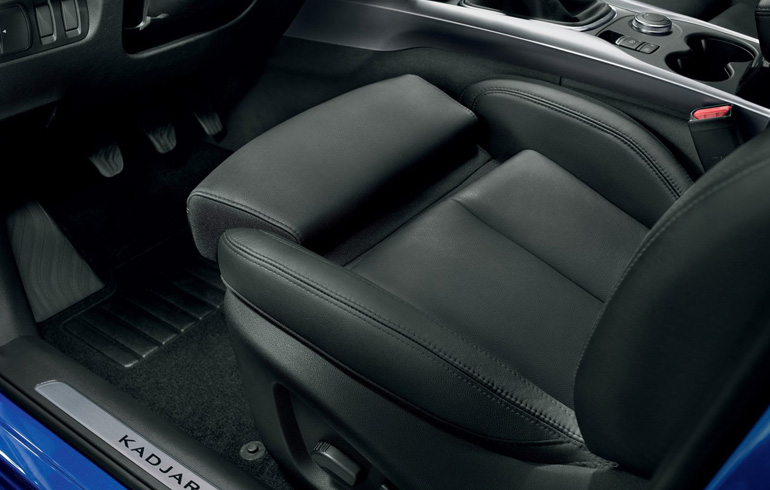 Τα καθίσματά του είναι χωρίς υπερβολή απολαυστικά 