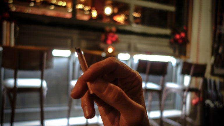 Αυστρία: Τηρείται σε μεγάλο ποσοστό η απαγόρευση του καπνίσματος στην εστίαση