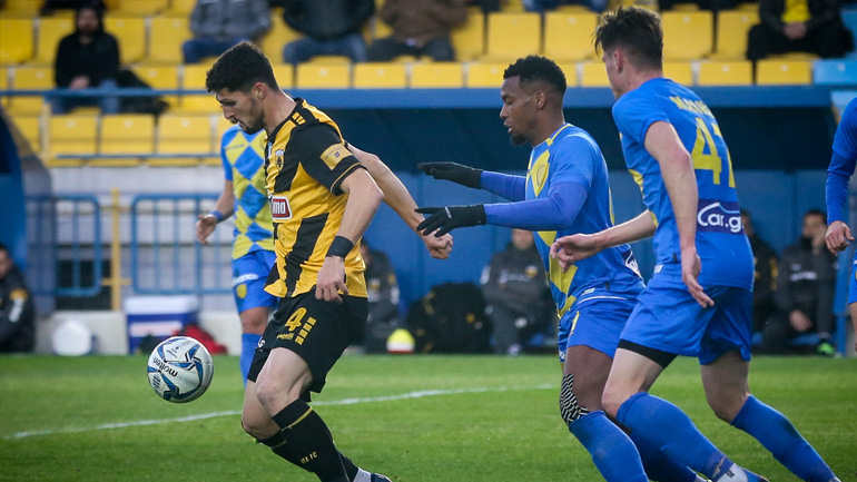 ΑΕΚ: Με Αλμπάνη και Λόπες η προπόνηση