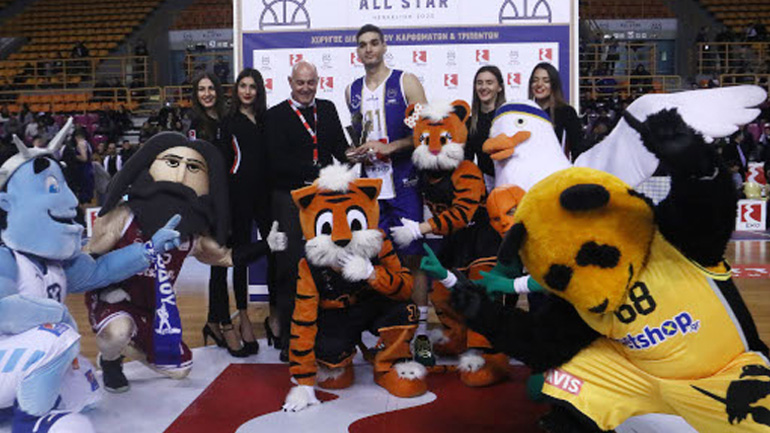 All Star Game: All Time Stars-Rising Stars: Νικητής στον διαγωνισμό των καρφωμάτων ο Λευτέρης Μαντζούκας