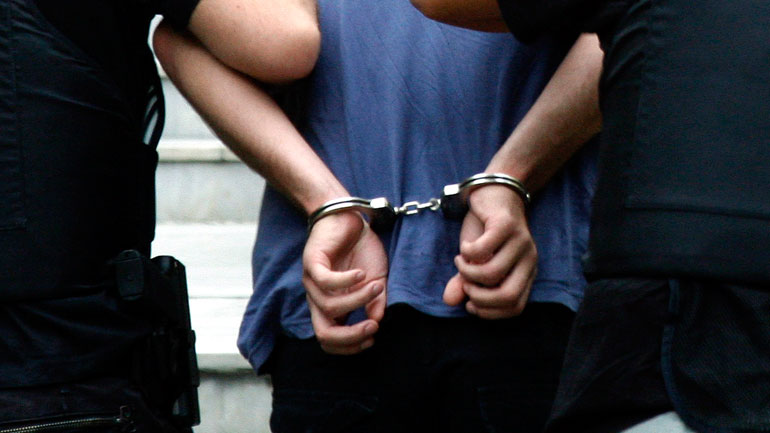 Συνελήφθησαν δύο άτομα για κλοπή στη Ζάκυνθο