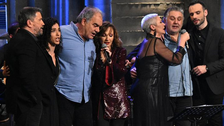 Στην Υγειά μας ρε Παιδιά: Αφιέρωμα στη Γλυκερία και τη Μελίνα Κανά