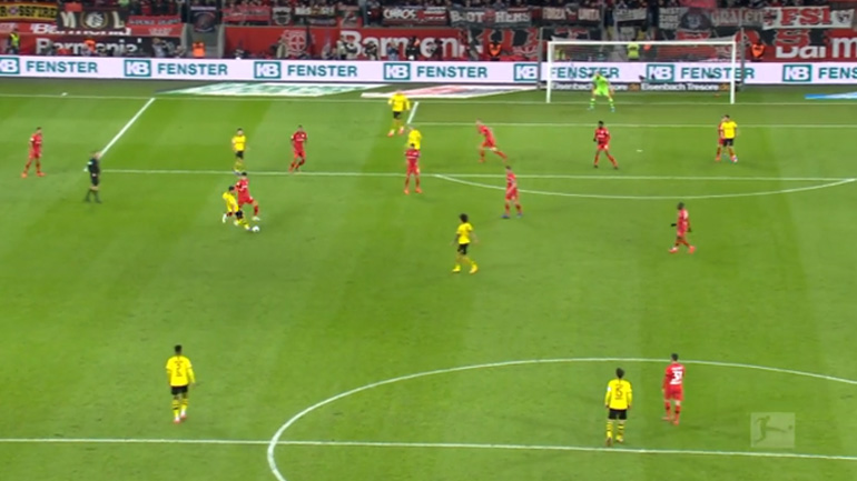 Απίστευτο γκολ από τον Εμρέ Τσαν στο ντεμπούτο του με την Ντόρτμουντ